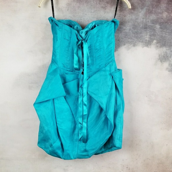 Bebe - Picture 2 of 5